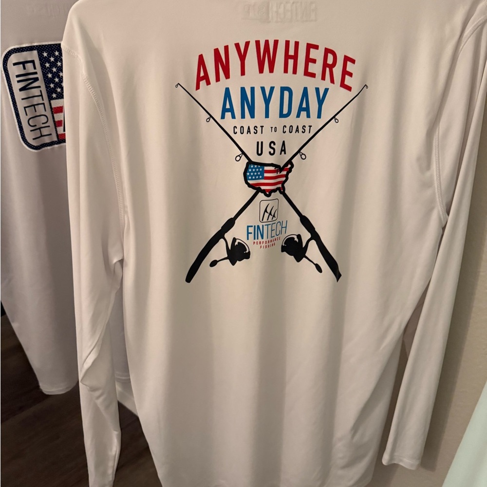 Men’s Long Sleeve Performance Fishing Shirts - Picture 4 of 5